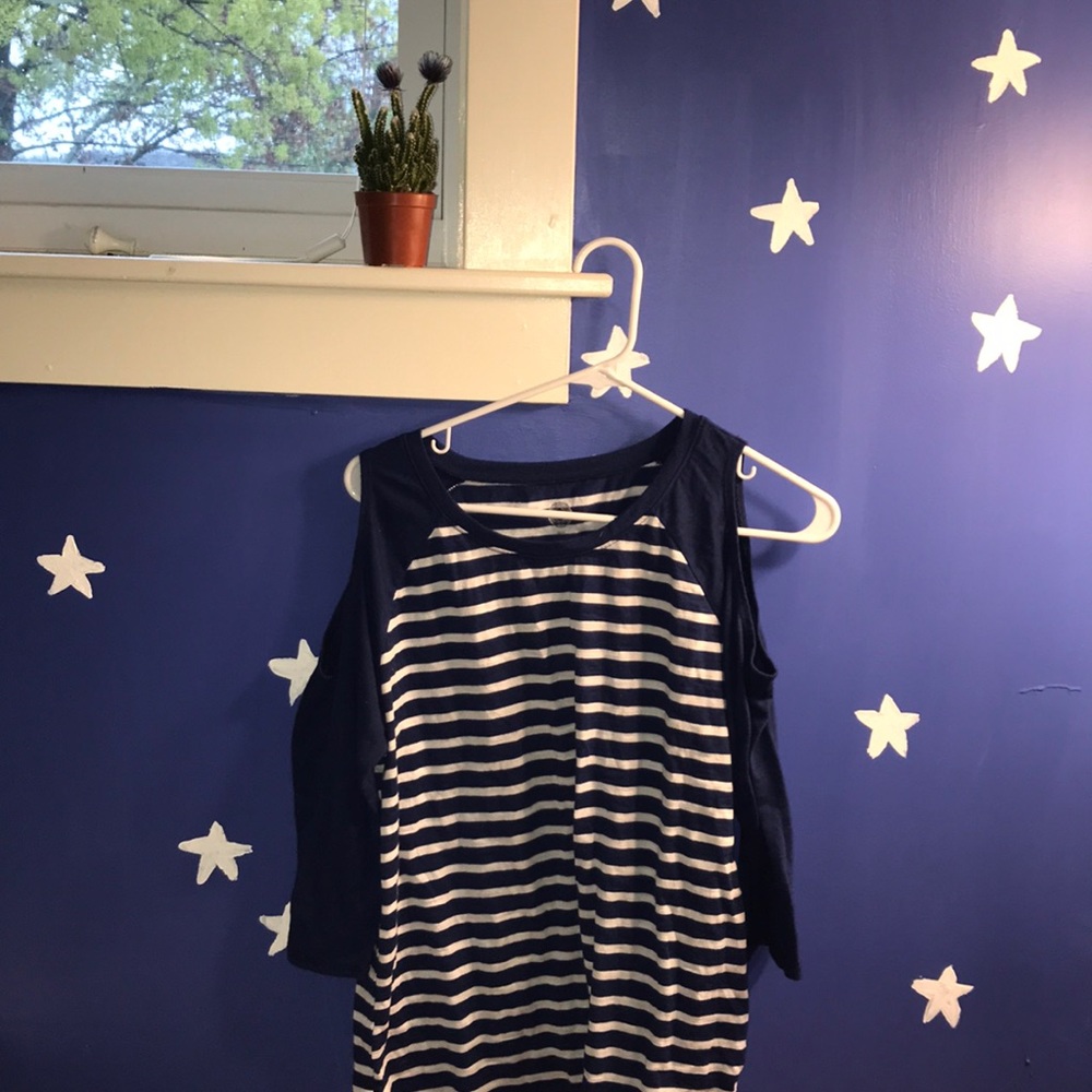 Open Shoulder Tee Navy Striped W/ Contrast Sleeves